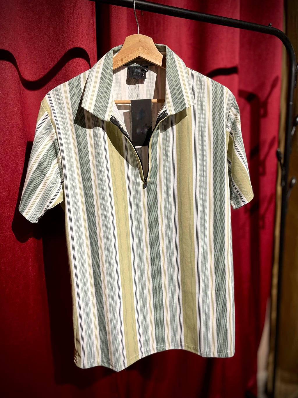 (Green-White) Zipper Tee