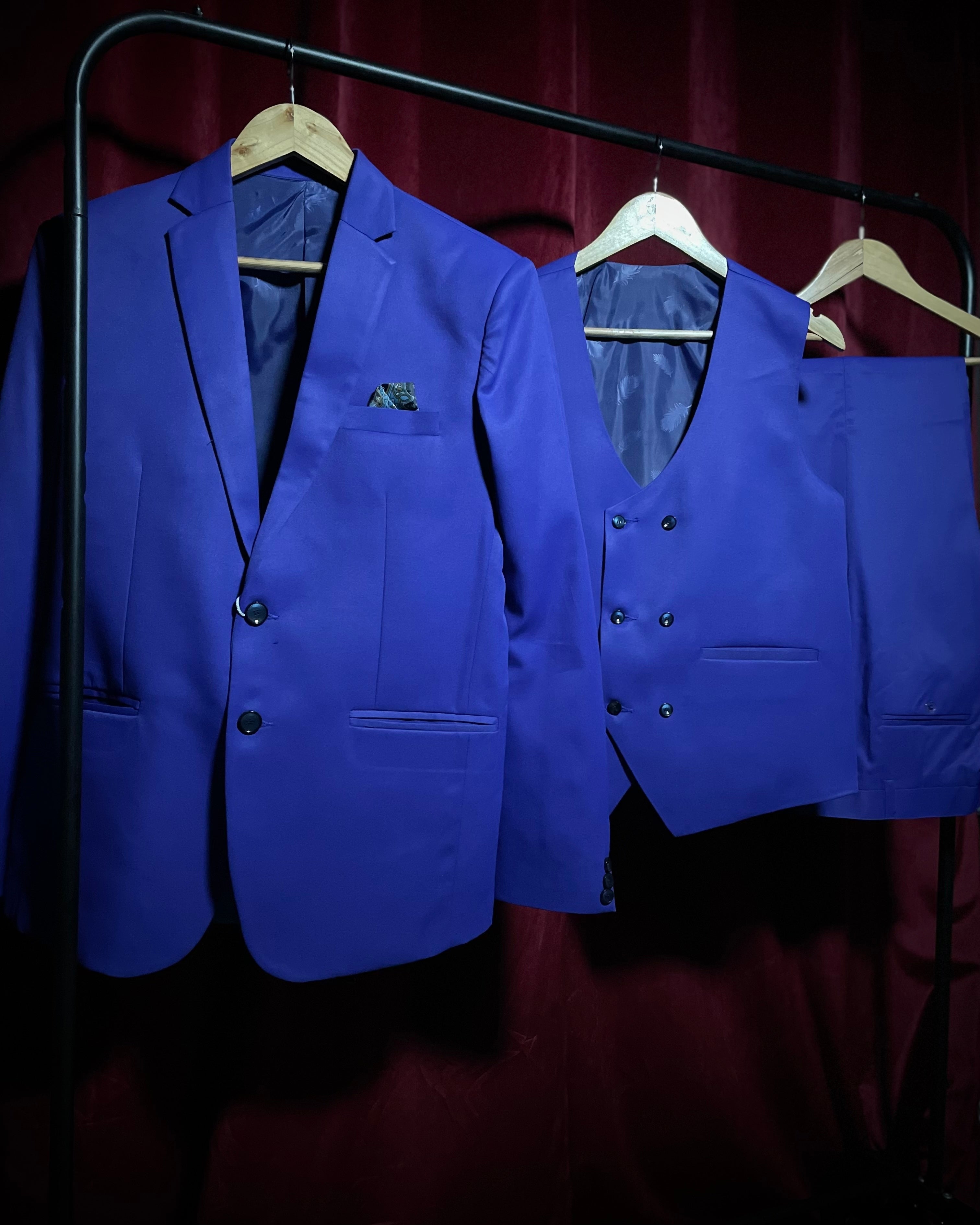 (Royal Blue) Solids 3-Piece Suit